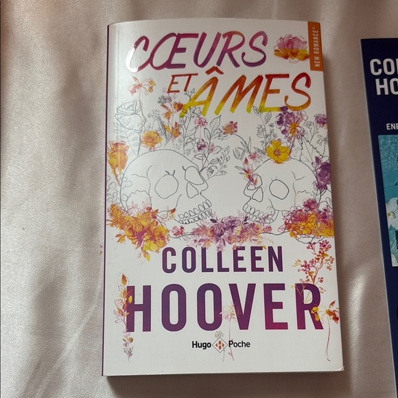 Colleen Hoover Decorative Book Set - Purple and White - Picture 3 of 5